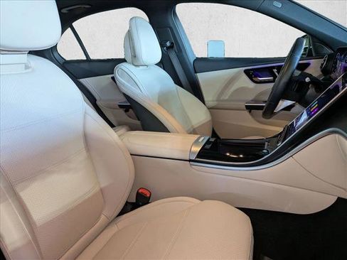 Certified 2025 Mercedes-Benz C 300 Sedan image 20
