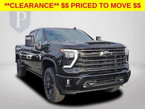 New 2026 Chevrolet Silverado 2500 High Country w/ High Country Premium Package AWD/4WD image 12