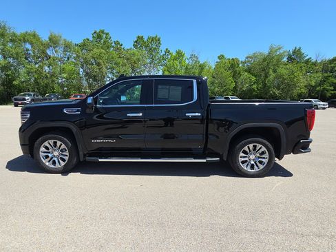 Certified 2025 GMC Sierra 1500 Denali AWD/4WD image 5