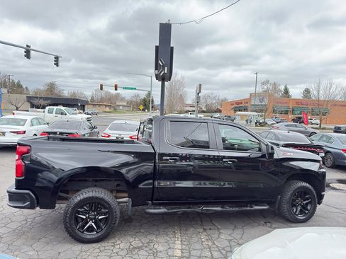 Used 2019 Chevrolet Silverado 1500 LT Trail Boss image 9