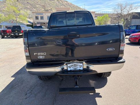 Used 2003 Ford F250 XL image 6