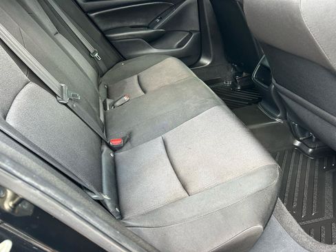 Used 2019 Honda Accord LX image 11