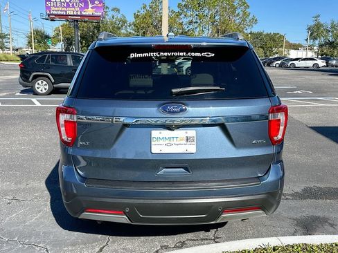 Used 2019 Ford Explorer XLT w/ Equipment Group 202A image 7