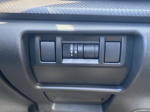 Certified 2025 Subaru Crosstrek 2.5i Limited image 14