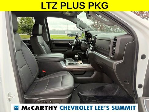 Used 2023 Chevrolet Silverado 1500 LTZ AWD/4WD image 34