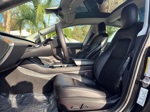Used 2022 Tesla Model 3 RWD image 8