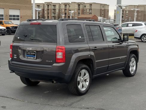Used 2014 Jeep Patriot Latitude w/ All Weather Capability Group image 5