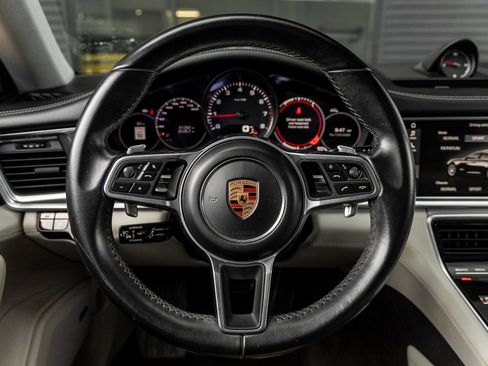Certified 2017 Porsche Panamera 4S AWD/4WD image 28