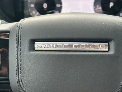 Used 2025 Land Rover Range Rover Velar S image 39