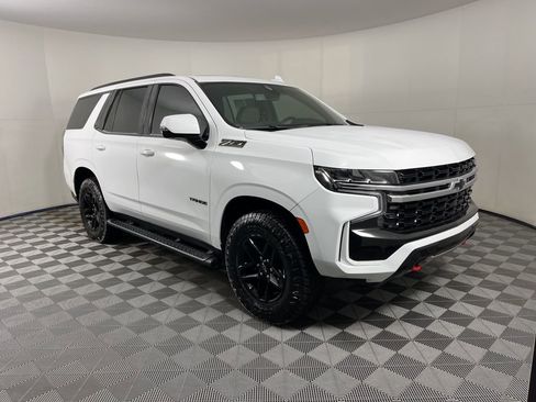 Used 2021 Chevrolet Tahoe Z71 w/ Z71 Off-Road Package image 18