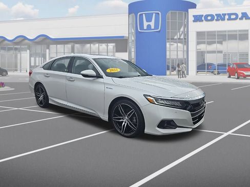 Used 2022 Honda Accord Touring image 1
