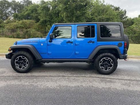Used 2016 Jeep Wrangler Unlimited Rubicon AWD/4WD image 7