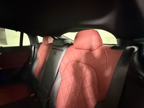 Used 2024 BMW X6 M60i w/ Executive Package image 33