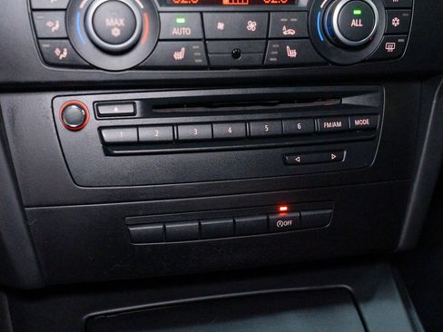 Used 2011 BMW M3 Coupe image 38