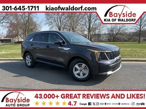 New 2026 Kia Sorento LX FWD image 1