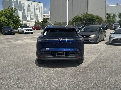 Used 2025 Nissan Murano Platinum w/ Cargo Package image 6