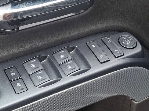 Used 2018 Chevrolet Silverado 1500 LT w/ All Star Edition image 25