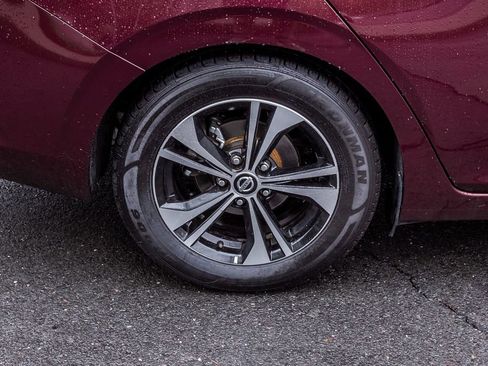 Used 2023 Nissan Sentra SV FWD image 5