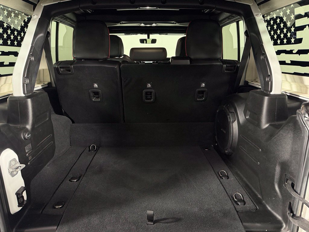 Used 2021 Jeep Wrangler Unlimited Sahara AWD/4WD image 19