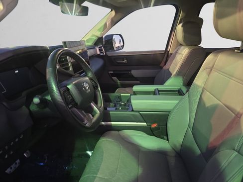 Used 2024 Toyota Tundra Limited image 10