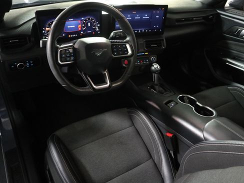 Used 2024 Ford Mustang Coupe image 15