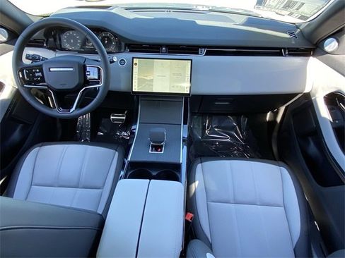 New 2026 Land Rover Range Rover Evoque Dynamic SE image 14