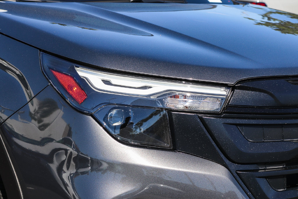 Certified 2025 Subaru Forester AWD/4WD image 10