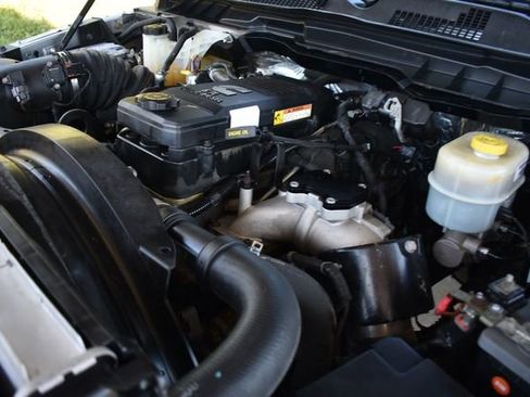 Used 2014 RAM 3500 Tradesman w/ Chrome Appearance Group AWD/4WD image 25