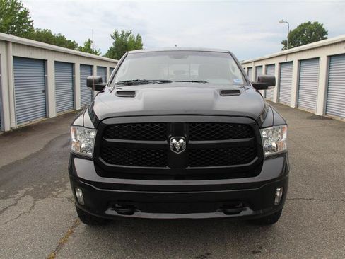 Used 2015 RAM 1500 Outdoorsman w/ Pittsburgh Penguins Edition AWD/4WD image 3