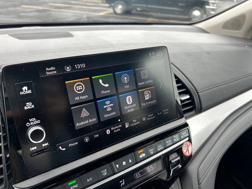 Used 2025 Honda Odyssey EX-L image 15