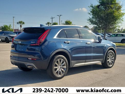 Used 2019 Cadillac XT4 Premium Luxury FWD image 6