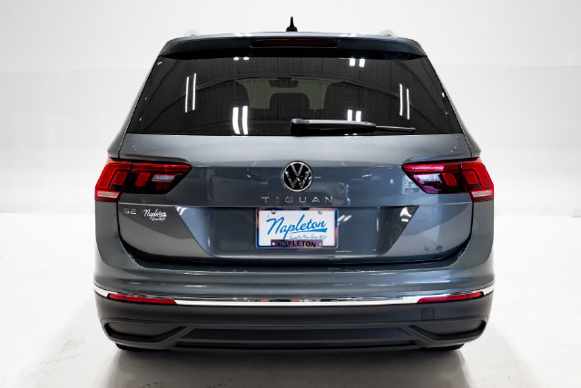 Used 2023 Volkswagen Tiguan SE FWD image 32