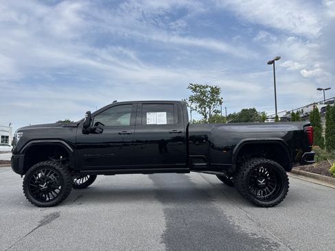Used 2026 GMC Sierra 3500 Denali Ultimate AWD/4WD image 7