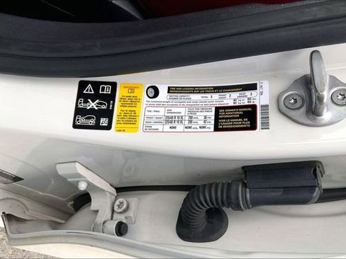 Used 2023 BMW 330i xDrive Sedan w/ Driving Assistance Package image 21