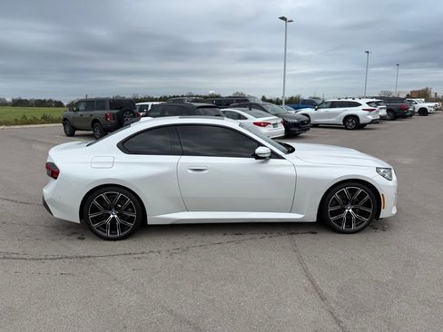 Used 2023 BMW 230i Coupe w/ Premium Package image 15