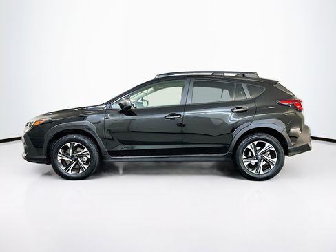 Used 2024 Subaru Crosstrek 2.0i Premium AWD/4WD image 4