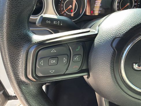 Used 2023 Jeep Wrangler Unlimited Sport AWD/4WD image 28