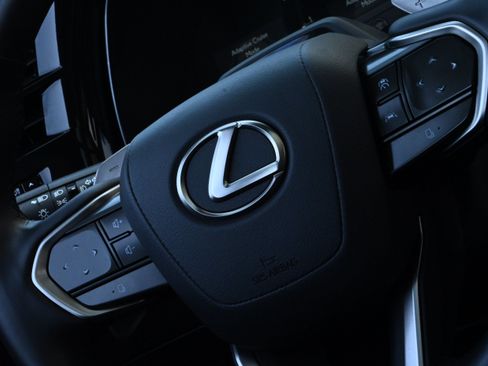 Used 2026 Lexus TX 350 AWD w/ Technology Package image 31