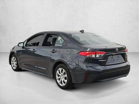 Used 2025 Toyota Corolla LE FWD image 8