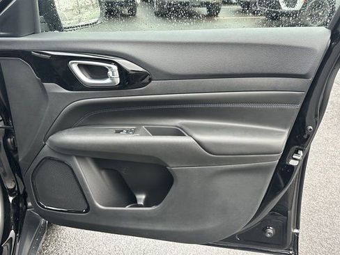 New 2026 Jeep Compass Latitude image 15