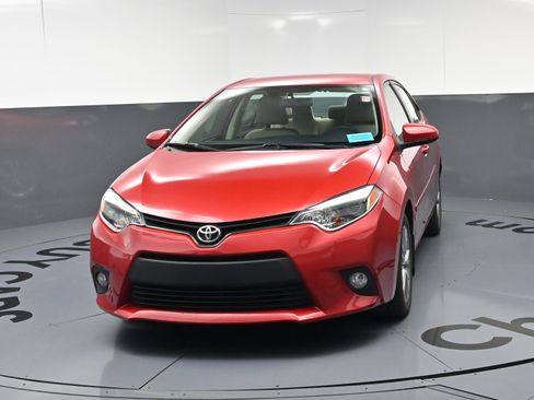 Used 2014 Toyota Corolla LE w/ Body Protection Package FWD image 11