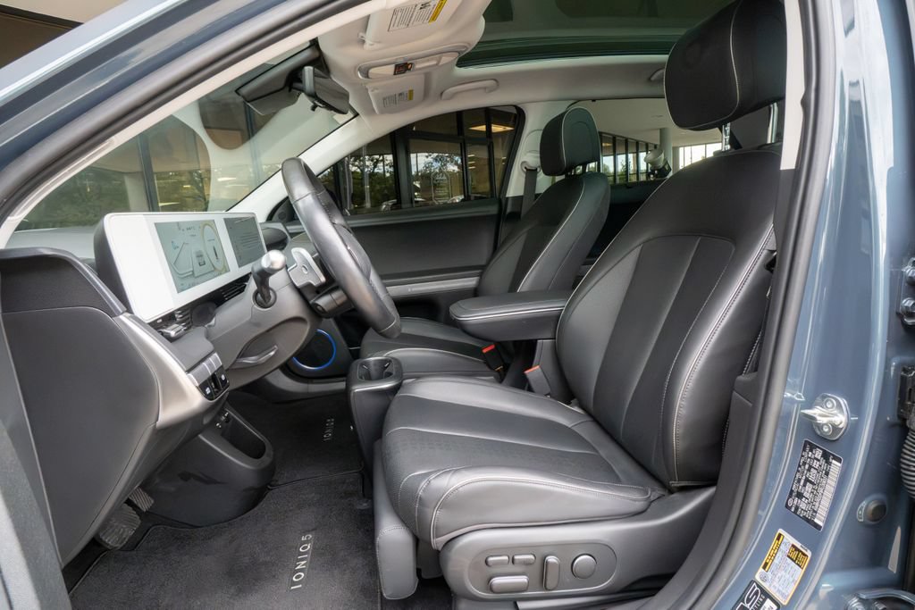 Used 2024 Hyundai Ioniq 5 Limited AWD/4WD image 8