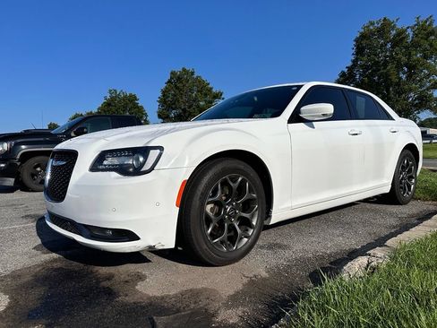 Used 2015 Chrysler 300 S w/ 300S Premium Group AWD/4WD image 2