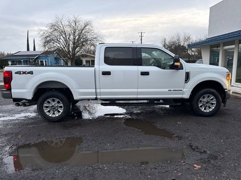 Used 2022 Ford F250 XLT image 6