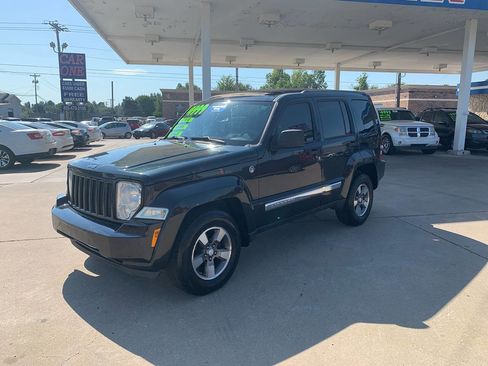 Used 2008 Jeep Liberty Sport w/ Popular Equipment Group image 3