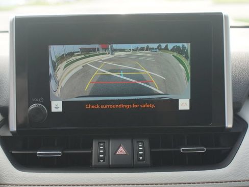 Used 2025 Toyota RAV4 XLE Premium w/ Weather Package AWD/4WD image 7