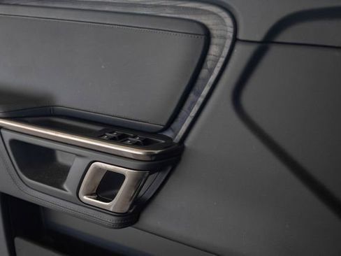 Used 2022 Rivian R1T Adventure image 21