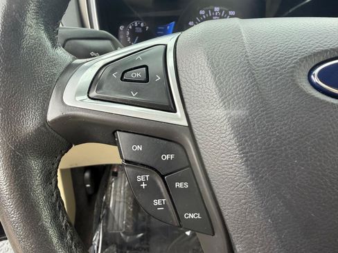 Used 2014 Ford Fusion SE w/ Equipment Group 202A FWD image 26