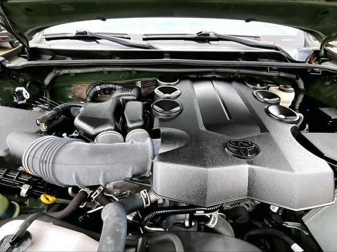 Used 2022 Toyota 4Runner Limited image 30