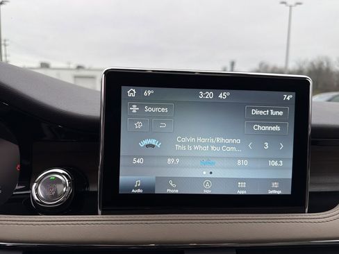 Certified 2022 Lincoln Corsair Reserve w/ Equipment Group 201A image 24